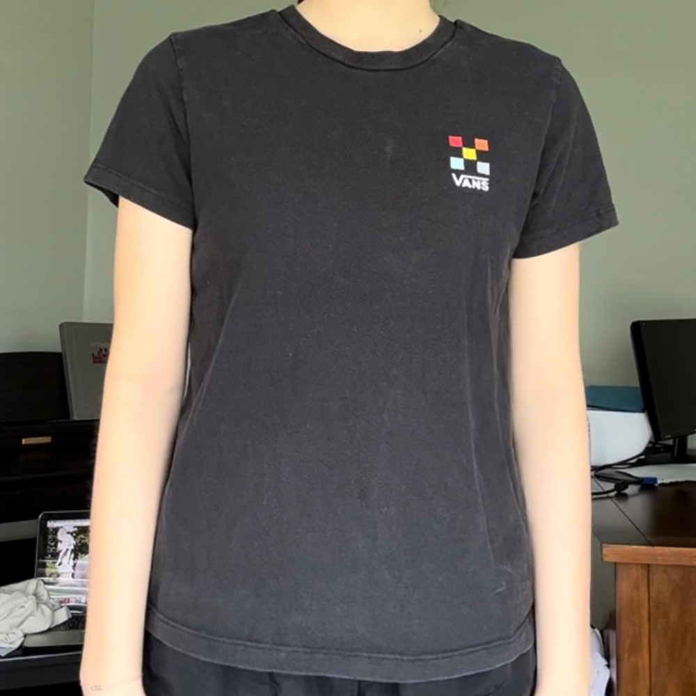 VANS graphic tee